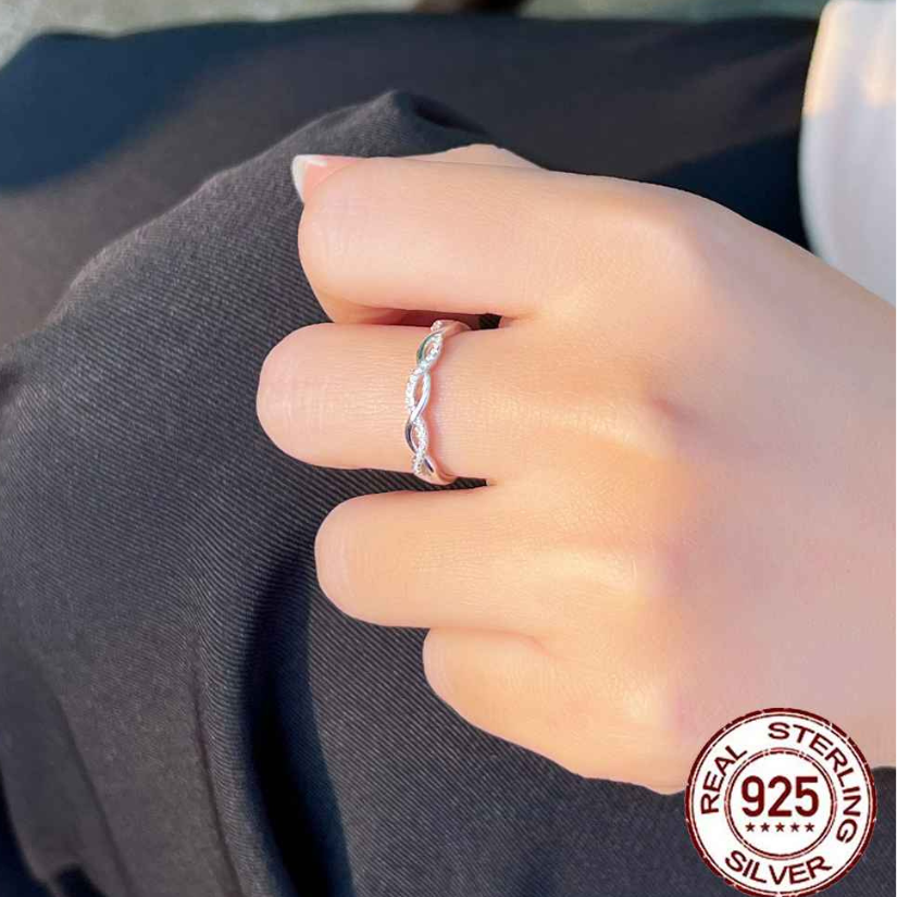 Audrey Intertwined S925 Ring