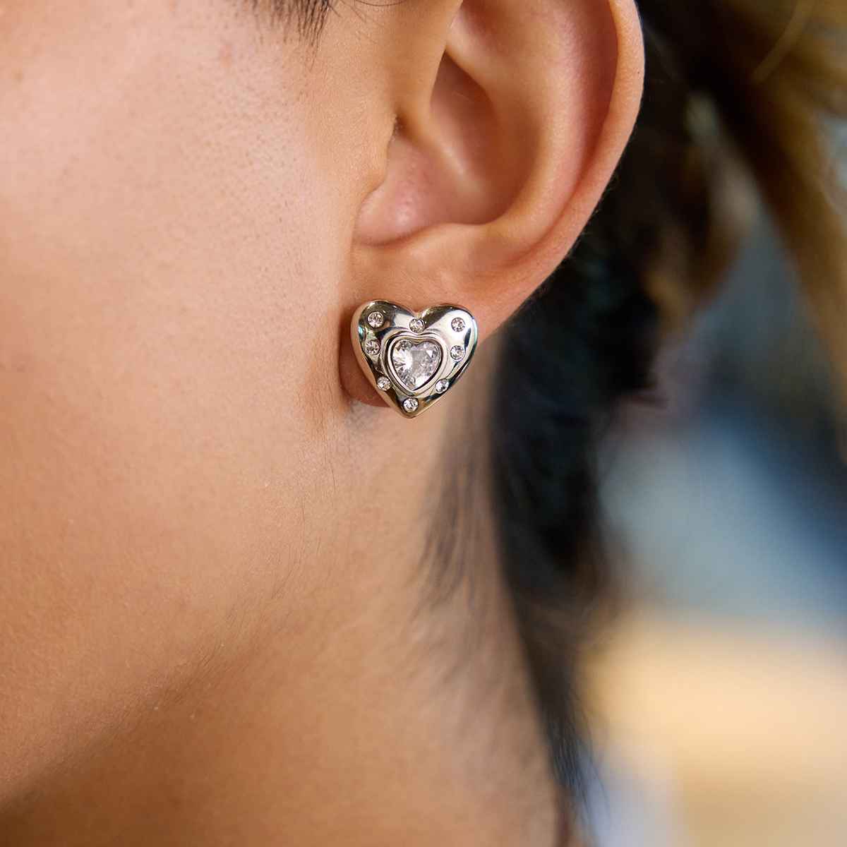 Ellie Heart Earring