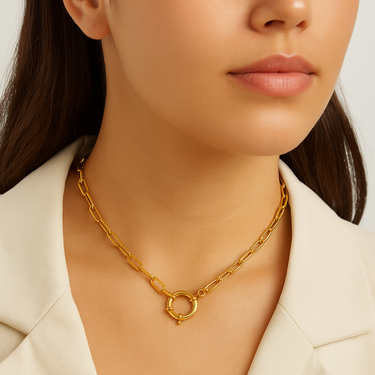 Fria Necklace