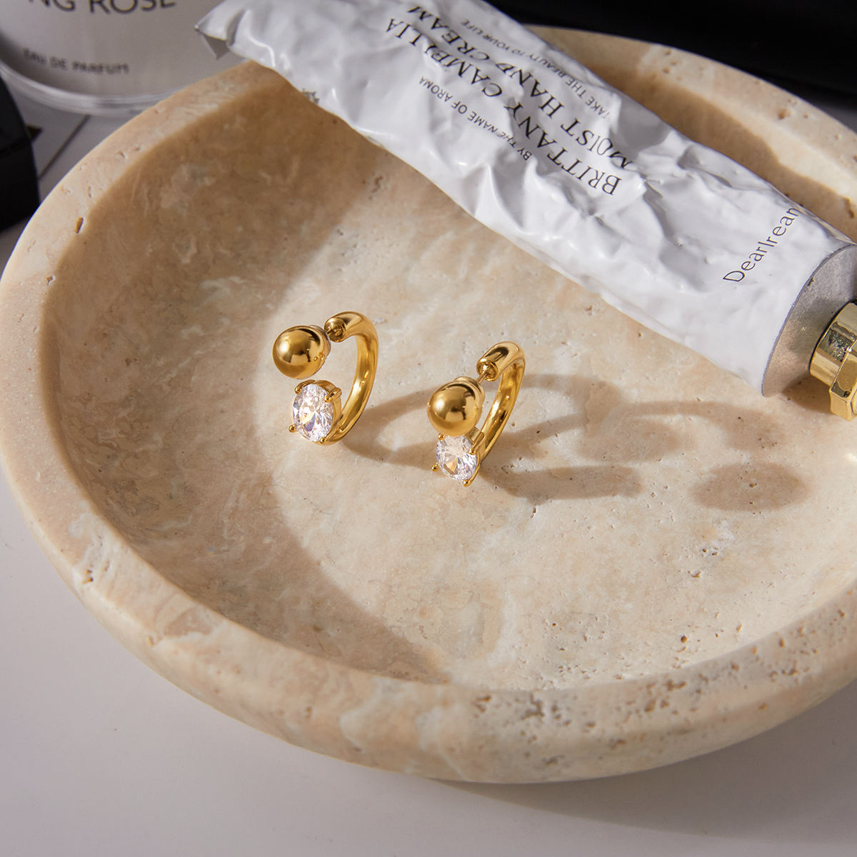 Liliana C-ring Hoop Earrings