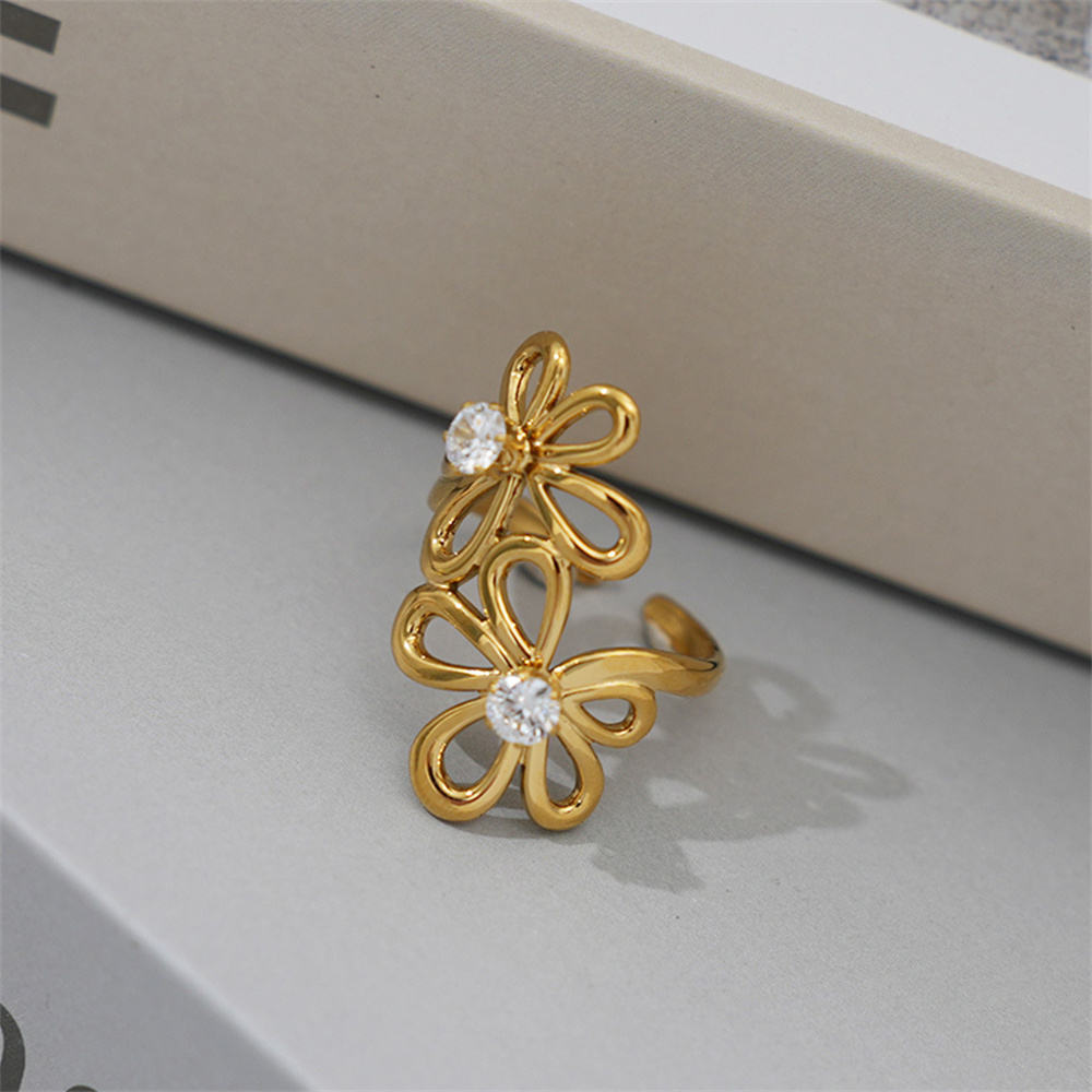 Layla Rings