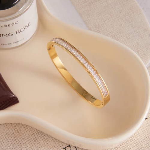 Aurelia Bangle