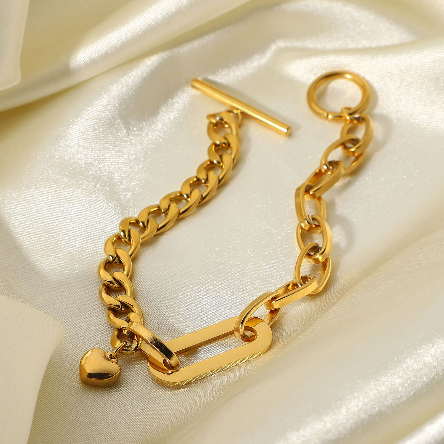 Vivoree Bracelet