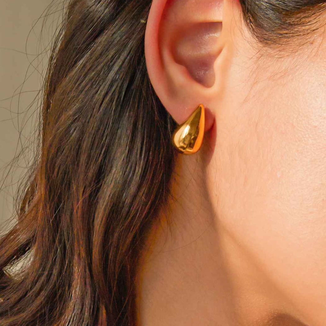 Amanda Teardrop Earring