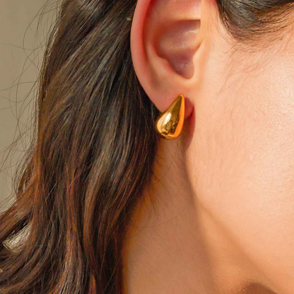 Amanda Teardrop Earring
