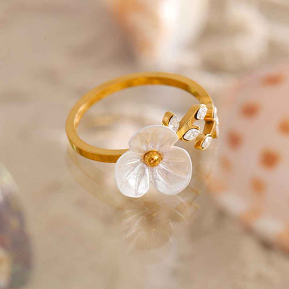 Selena Adjustable Ring