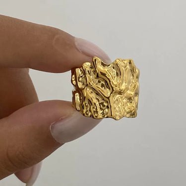 Agatha Adjustable Ring