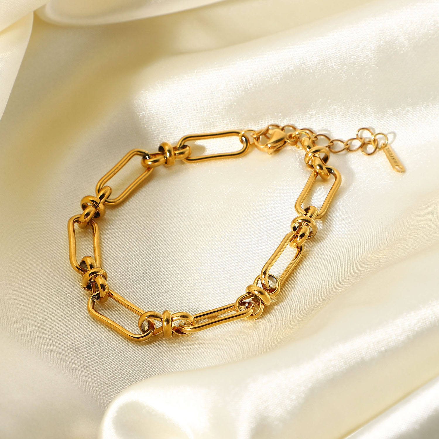 Elisse Bracelet