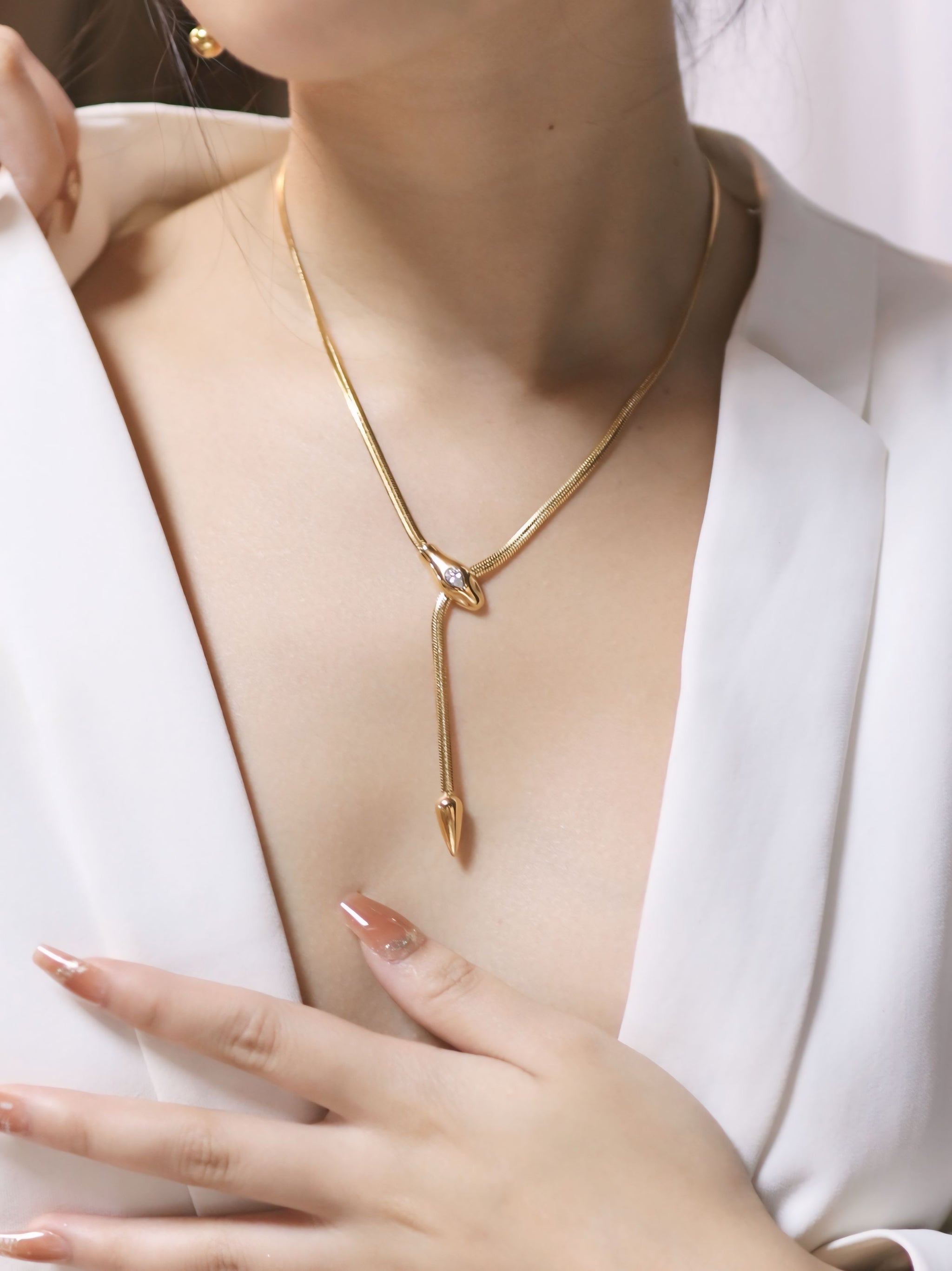 Victoria Necklace