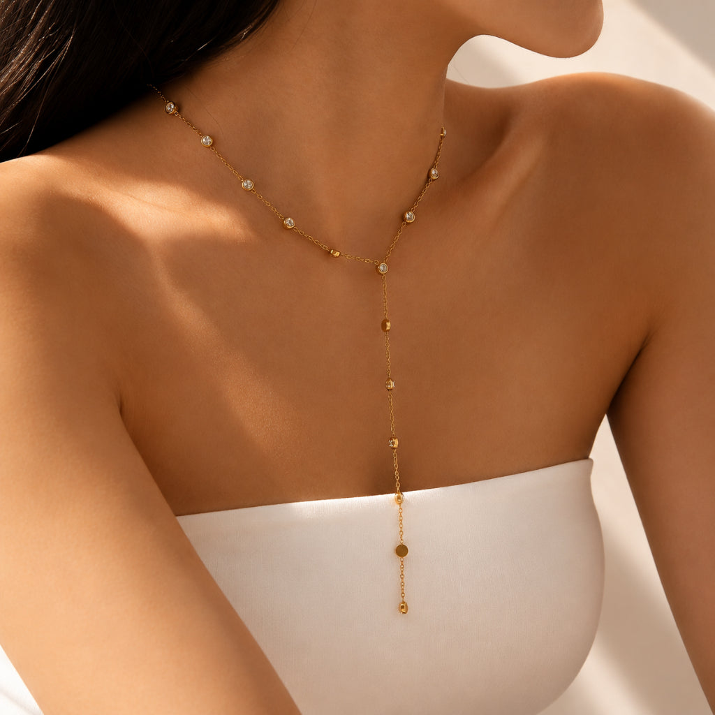 Stella Necklace