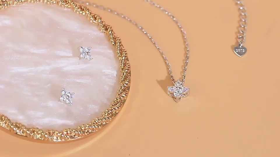 Sylvia S925 Necklace